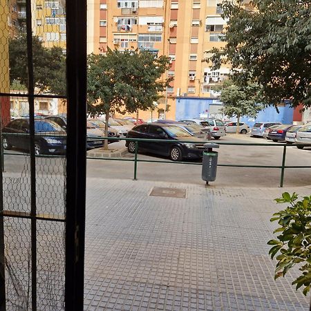 Apartamento Abadia Малага Экстерьер фото
